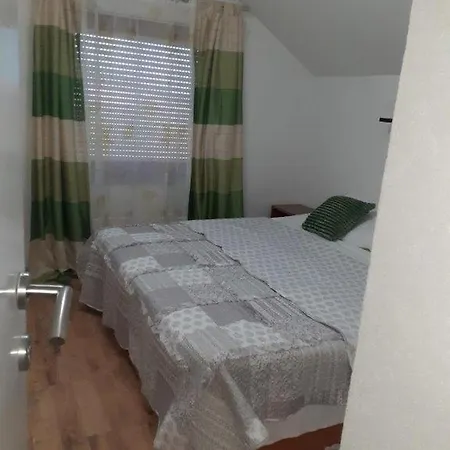 With Parking Space Razanj, Rogoznica - 22376 * Ražanj