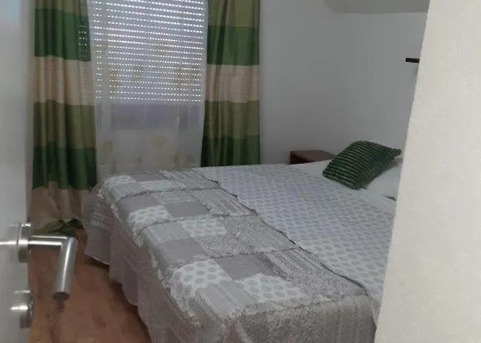 With Parking Space Razanj, Rogoznica - 22376 * Razanj